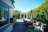 Terrasse Süd-Südwest-Ausrichtung - Exklusive Architekten-Doppelhaushälfte in begehrter Höhenlage von Daisendorf